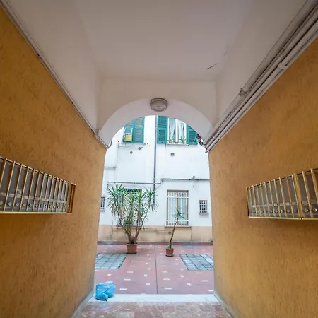 Apartment Genova,400m Dal San Martino Genoa
