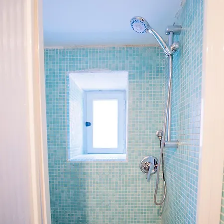 Apartamento Genova,400m Dal San Martino *